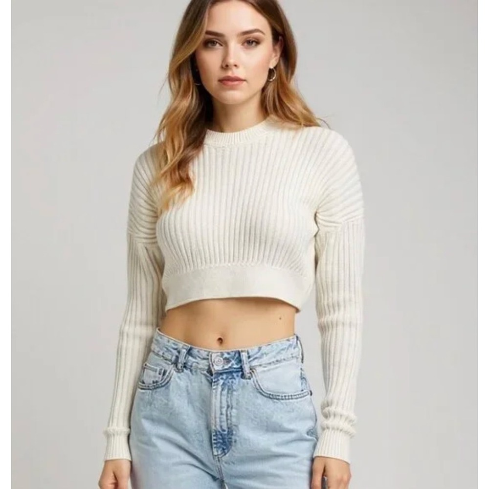 Urban Outfitters Cream Ribbed‎ Cropped Crewneck Sweater Size S P